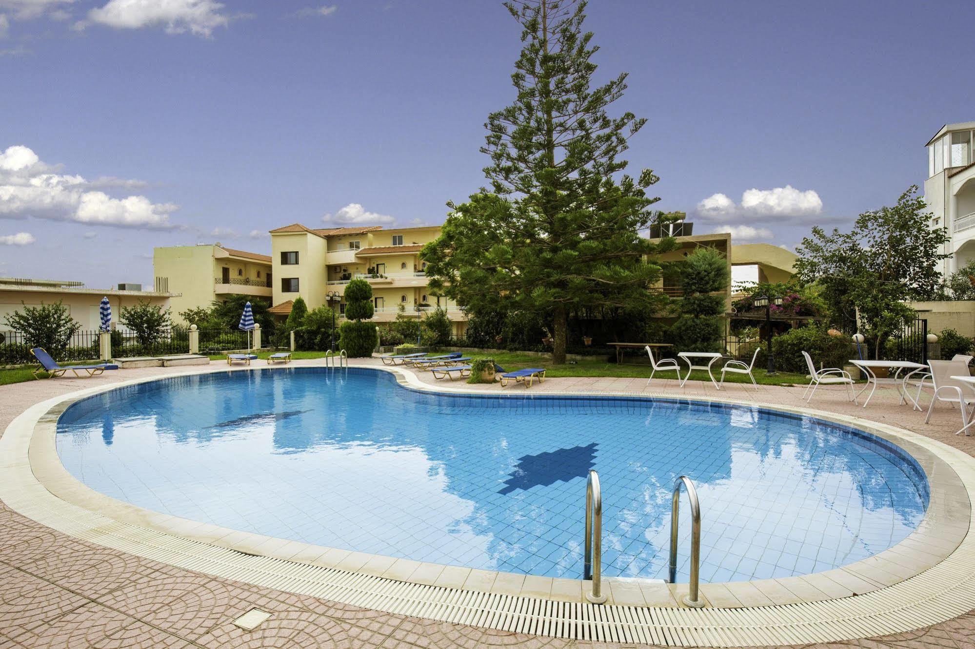 Lyristis Dinos Studios & Apartments Faliraki Ngoại thất bức ảnh